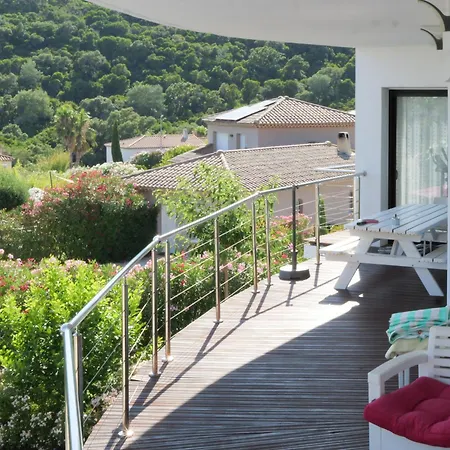 Villa Grande 350 M2, Piscine Chauffee Vue Et Collines, Sur Mer, 10 Personnes Cavalaire-sur-Mer